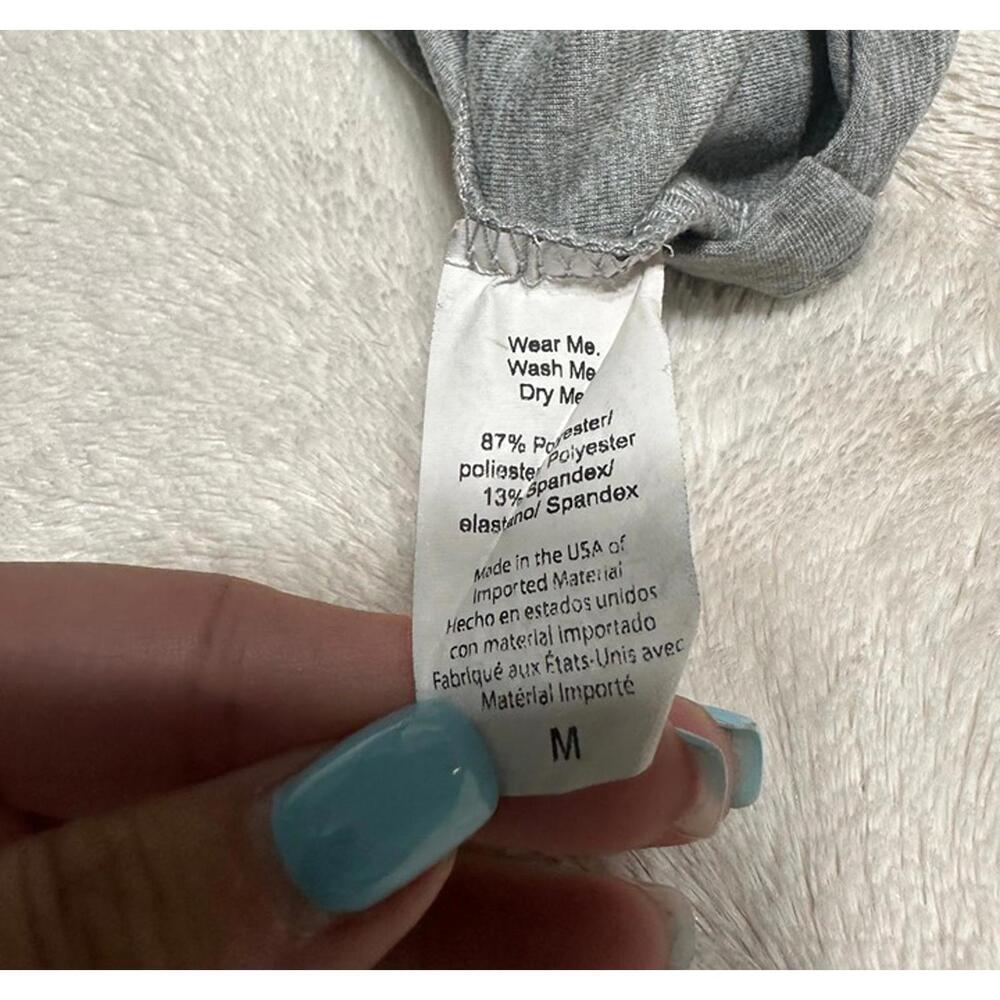 Beyond Yoga x Peloton Twist Front Crop Tank Top - Gray, Size M - Picture 3 of 3